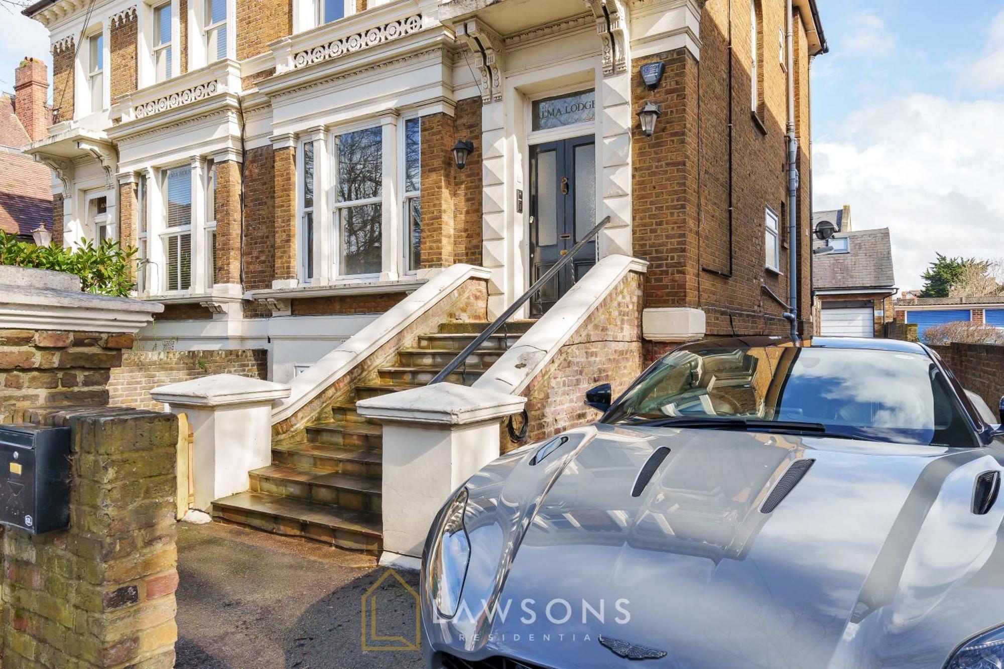 Loft Living By Lawsons With Parking Apartman Windsor Kültér fotó